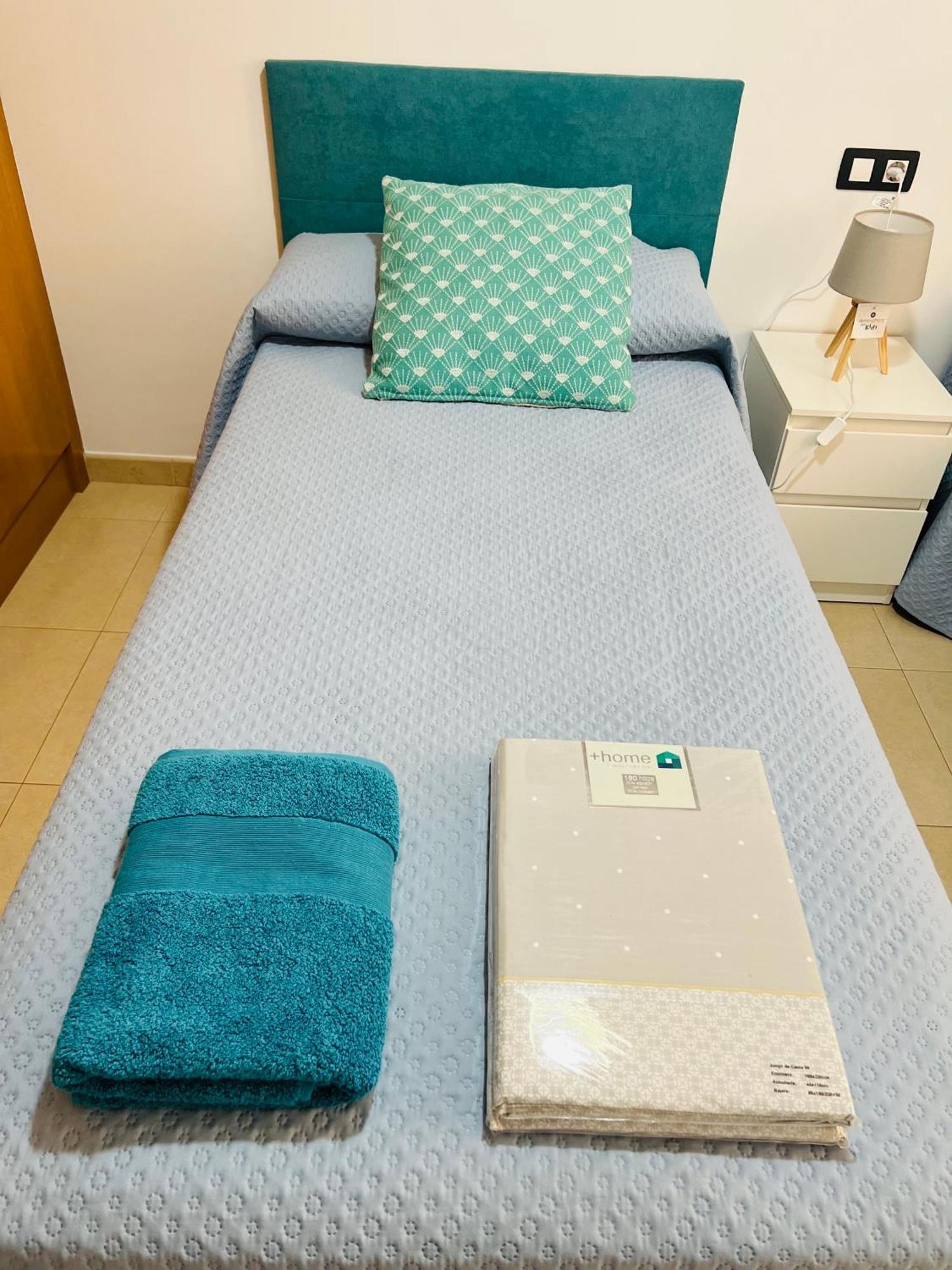 Appartement Centro 3 Con Aire Acondicionado Y Wifi A 150m De La Playa Y Castillo *