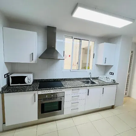 Apartamento Centro 3 Habitaciones Con Aire Acondicionado Y Wifi A 150M De La Playa Y Castillo Peniscola Exterior photo