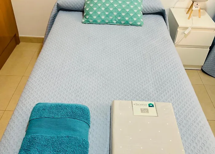 Apartamento Centro 3 Habitaciones Con Aire Acondicionado Y Wifi A 150M De La Playa Y Castillo