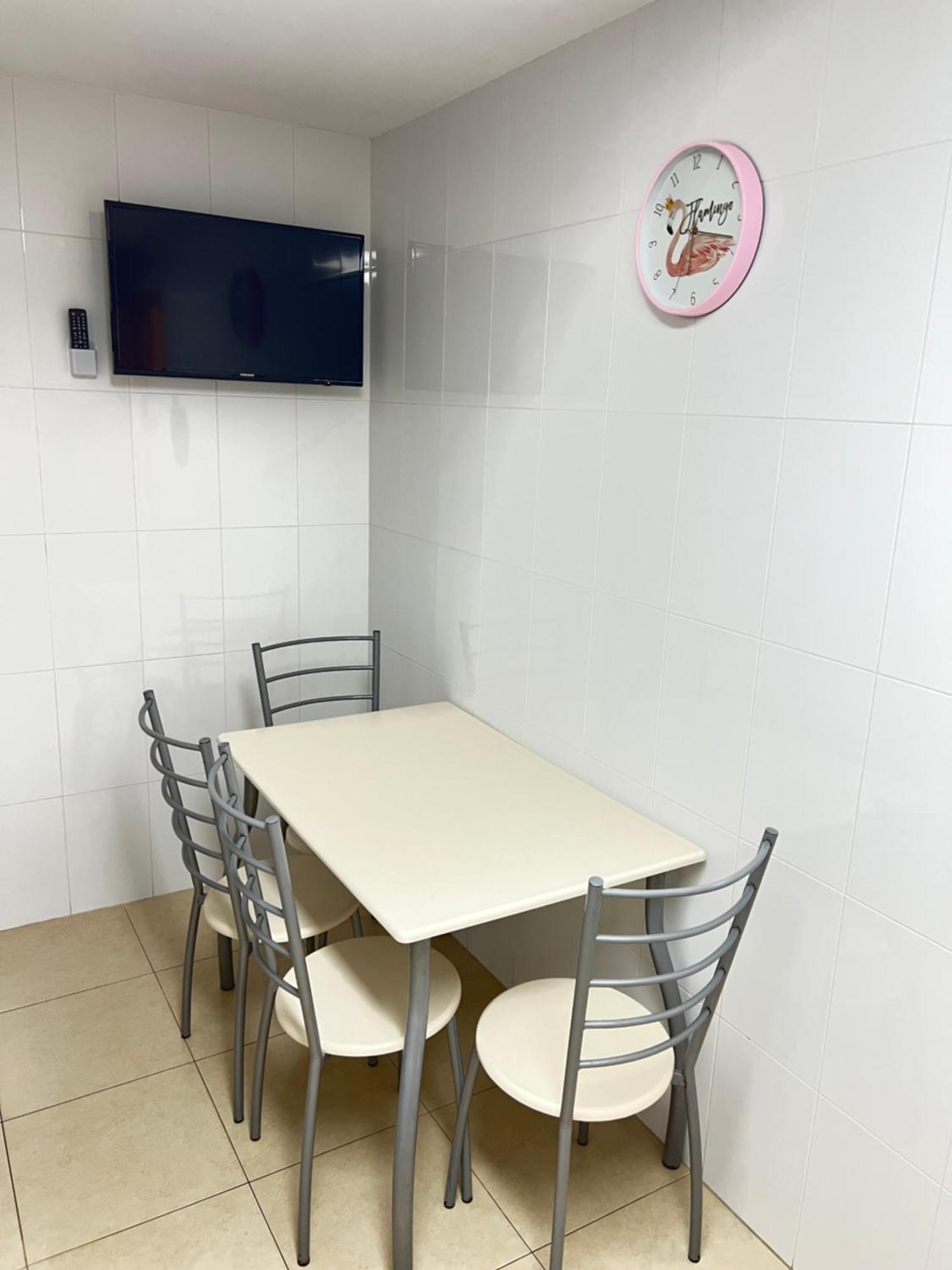 Apartment Centro 3 Con Aire Acondicionado Y Wifi A 150m De La Playa Y Castillo *